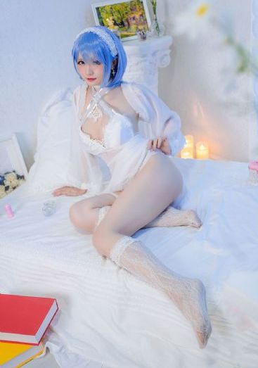 两个女人互相吃奶_DVD在线观看高清